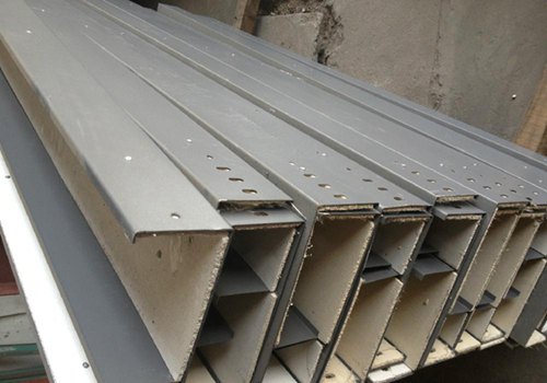 不锈钢电缆桥架的选择和安装的具体方式